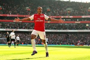 沃尔科特：有了这些新援曼联会更强，真希望姆贝莫在阿森纳踢球