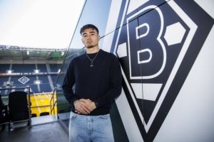 韩国归化国脚：希望以团队一员的身份和队友融洽相处 在学习韩语