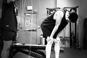 打磨技术！胡明轩社媒晒在美国特训图片