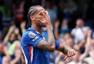 布莱顿主帅：若昂-佩德罗在切尔西表现很好，必须以整体进行防守